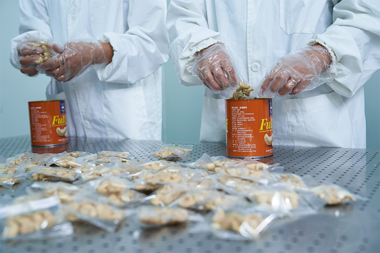 焦点娱乐坚果加工厂专业坚果代加工