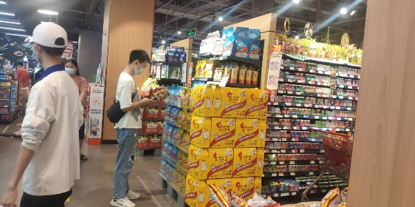 焦点娱乐坚果代工厂