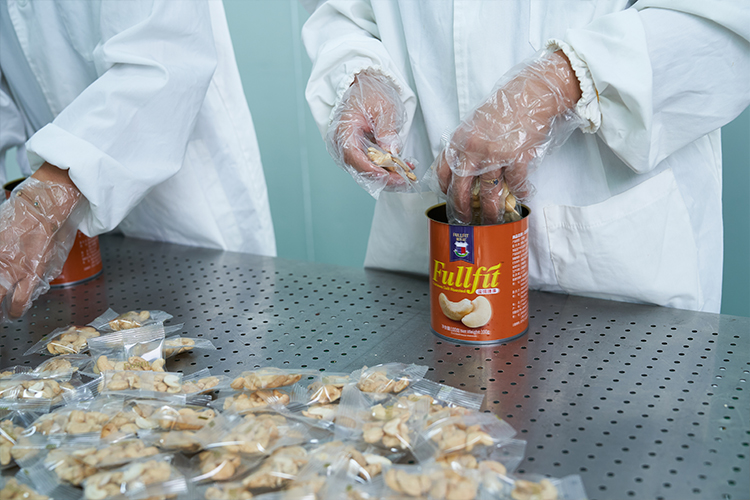 焦点娱乐坚果加工厂果干贴牌代加工